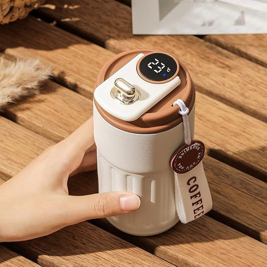 Ceramic Coffee Mug with Smart Temperature Display – Modern Insulated Cup for Hot & Cold Drinks (420 ml)