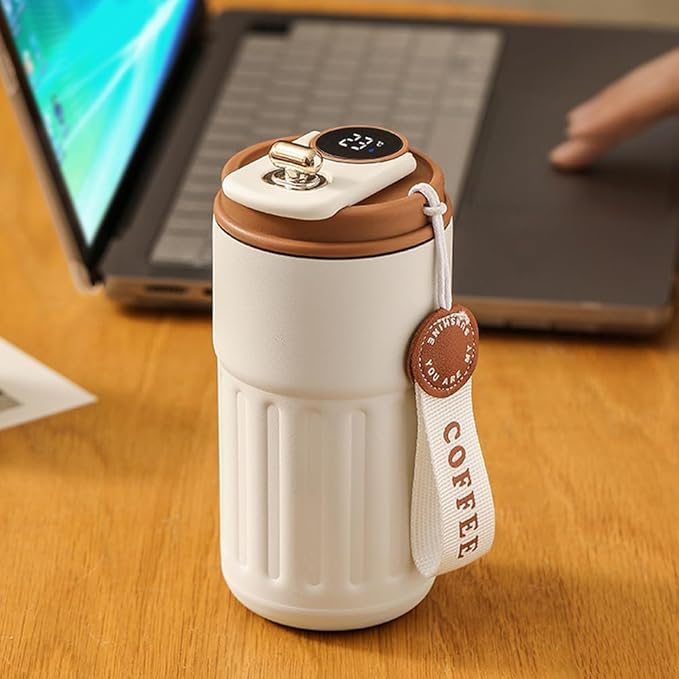 Ceramic Coffee Mug with Smart Temperature Display – Modern Insulated Cup for Hot & Cold Drinks (420 ml)
